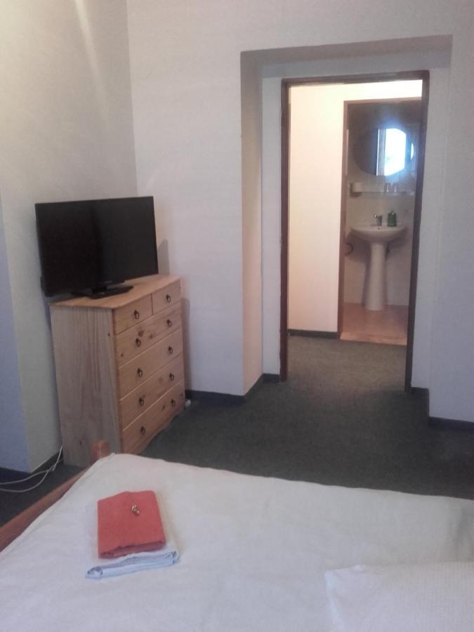 Hotel Anna 3*